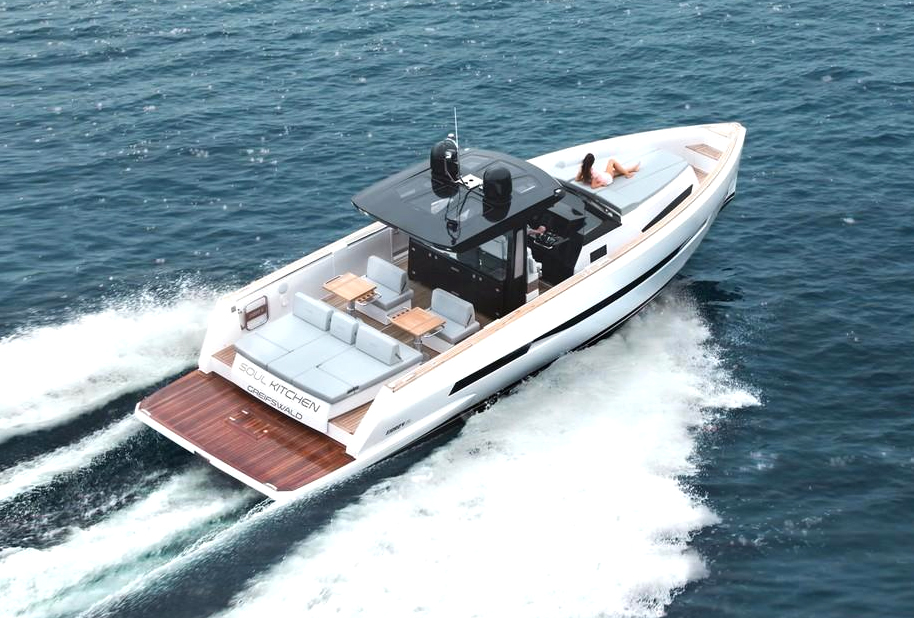 FJORD 44F - Capacità: 11 persone 